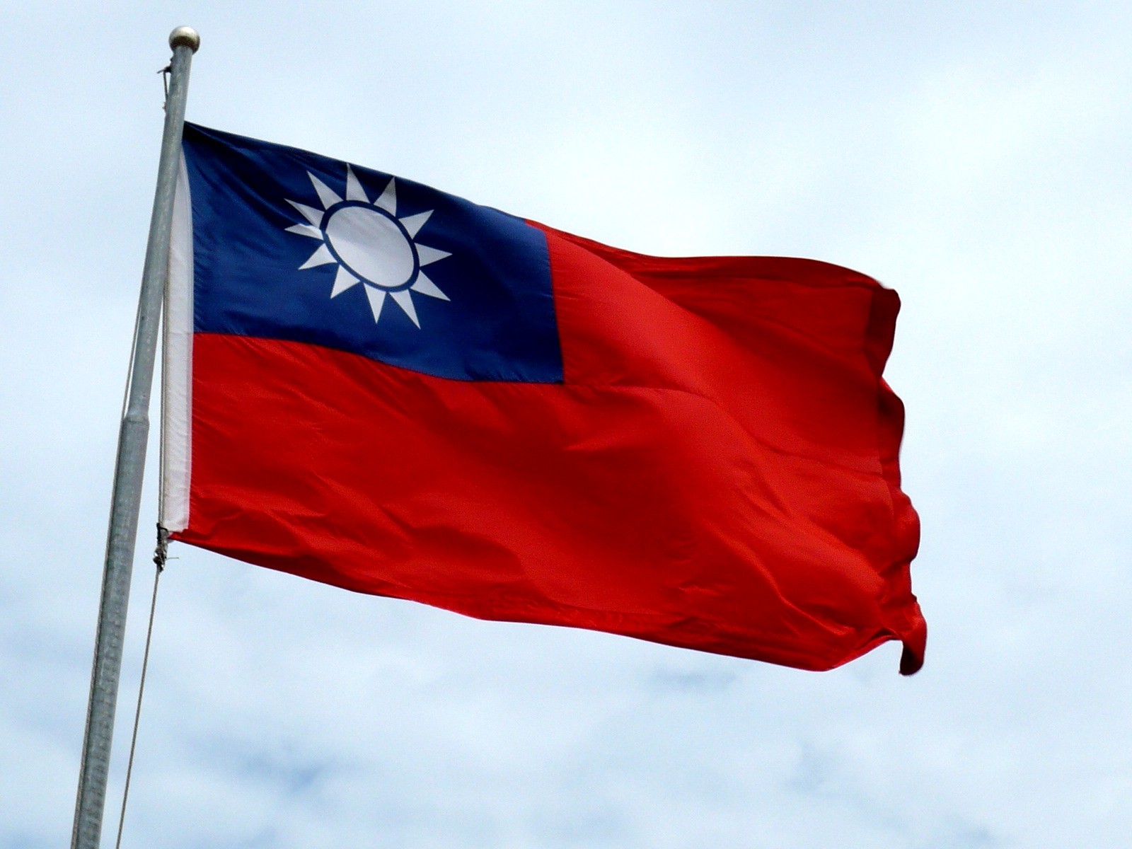 台灣近年來越來越多投降派的跡象？網曝真相令大家都驚呆了！ 
